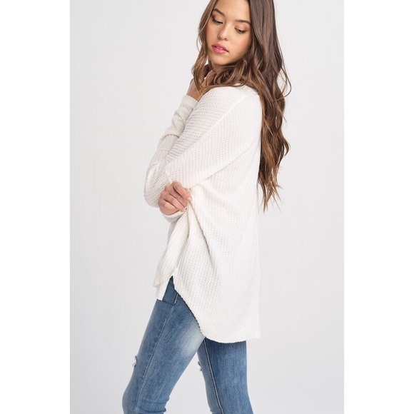 Eve Button Down Thermal - Ivory - Picture 4 of 5
